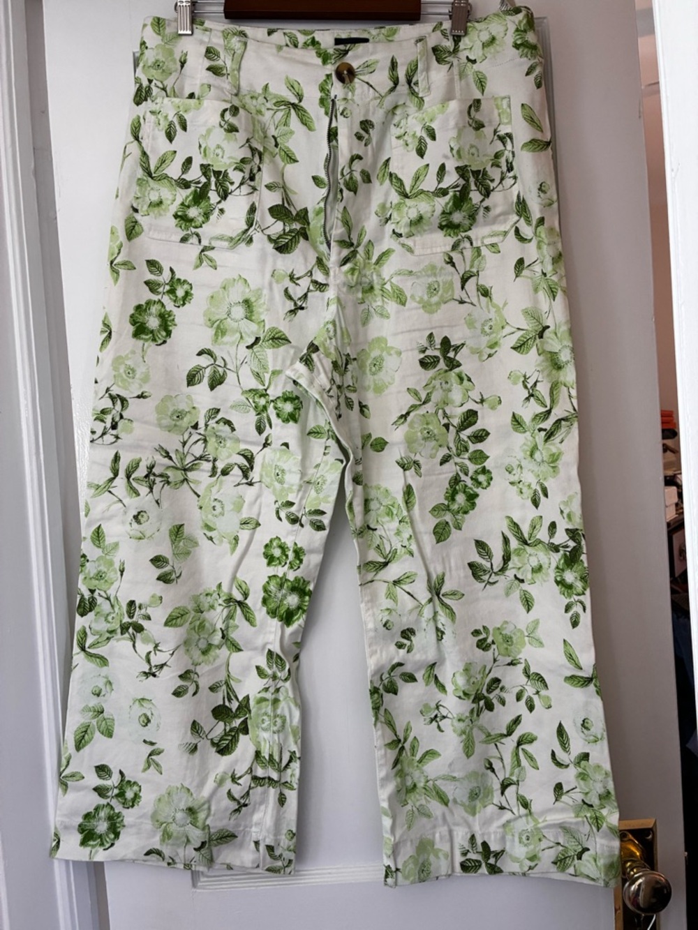 Anthropologie Maeve White Pants with Green Leaf Print